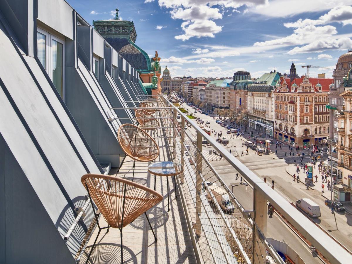 Vn17 Rooftop Suites By Adrez Praga Zewnętrze zdjęcie